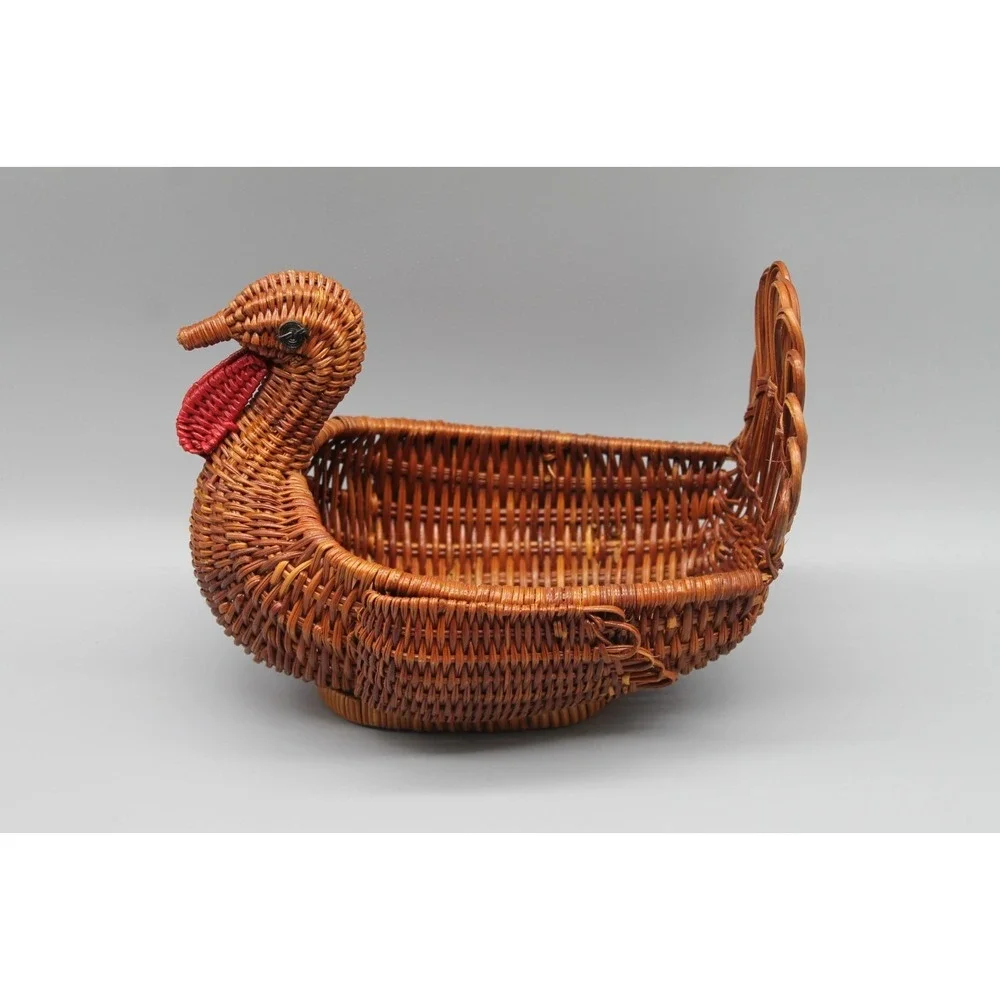 Vintage Avon Gift Collection Wicker Turkey Baskets Thanksgiving Fall Decor Set